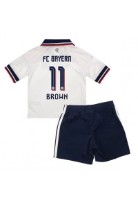 Bayern Munich Nathaniel Brown #11 Babyklær Borte Fotballdrakt til barn 2026-27 Korte ermer (+ Korte bukser)